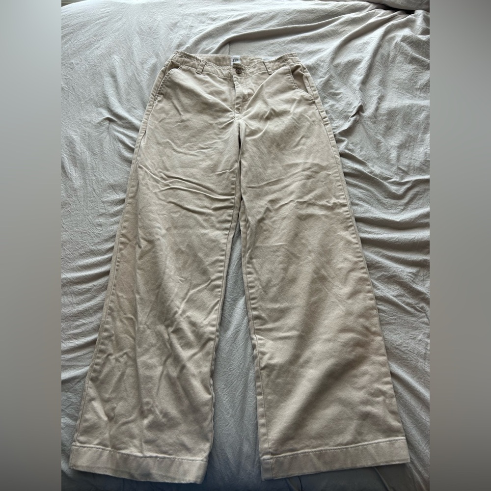 GAP Khaki Chinos